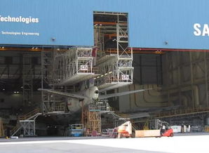 探秘飛機(jī)制造廠 超大物流設(shè)備與公路國際貨運(yùn)代理的協(xié)同作業(yè)